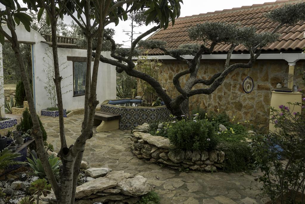 Yurta Mongola Delta Del Ebro Hotel Camarles Exterior photo